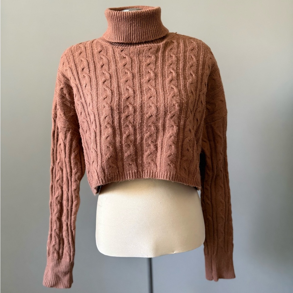 Cable Knit Cropped Turtleneck Sweater - Brown